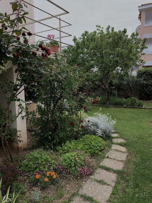 Sunny Grandma'S Garden Apartment Baska  Exterior photo